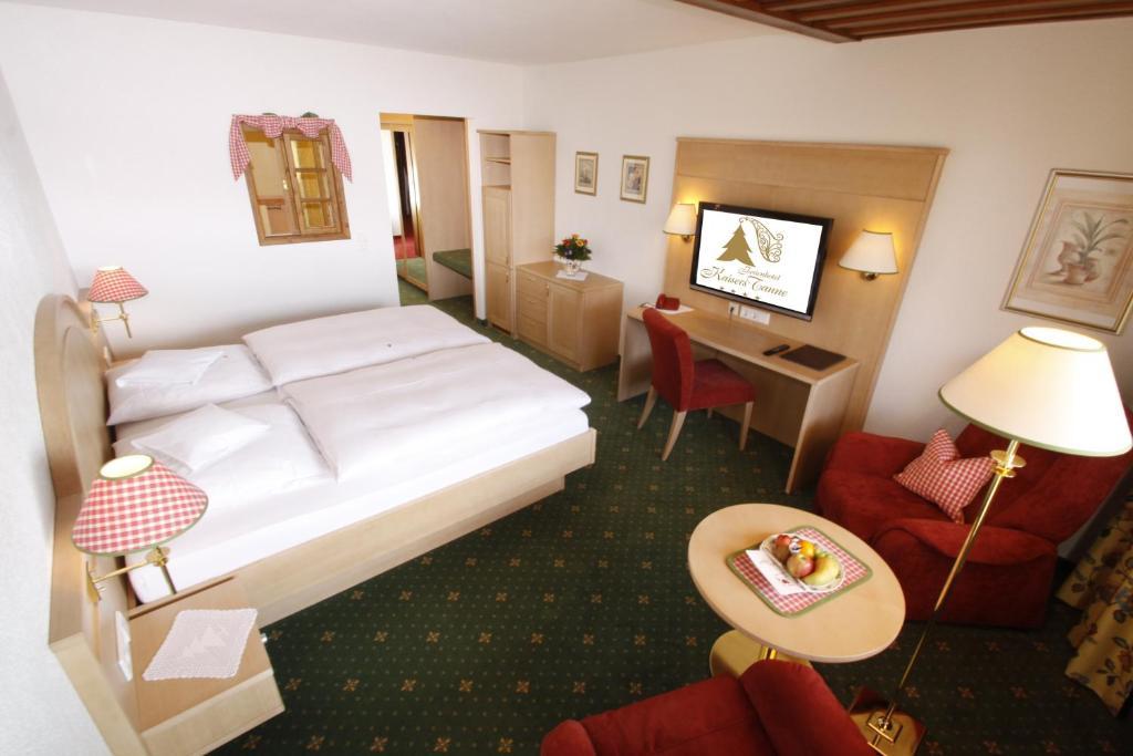 Kaisers Tanne - Premium Alles Inklusive Hotel Брайтнау Стая снимка